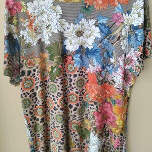 Johnny Was short sleeved top